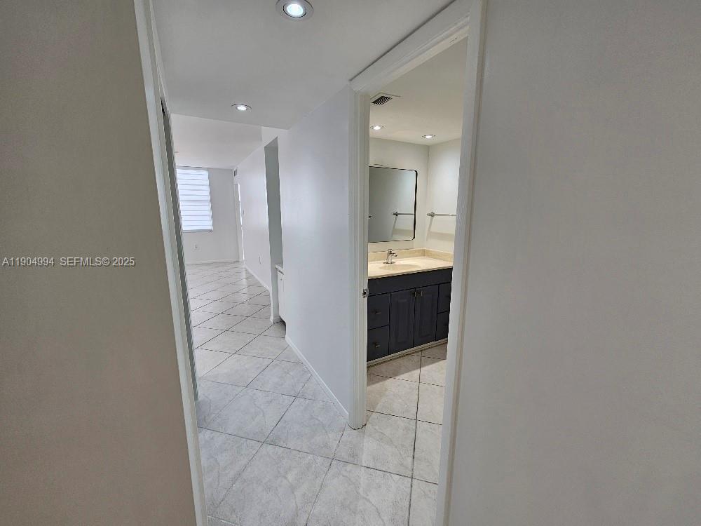 18041 Biscayne Boulevard 204 Property Photo 20