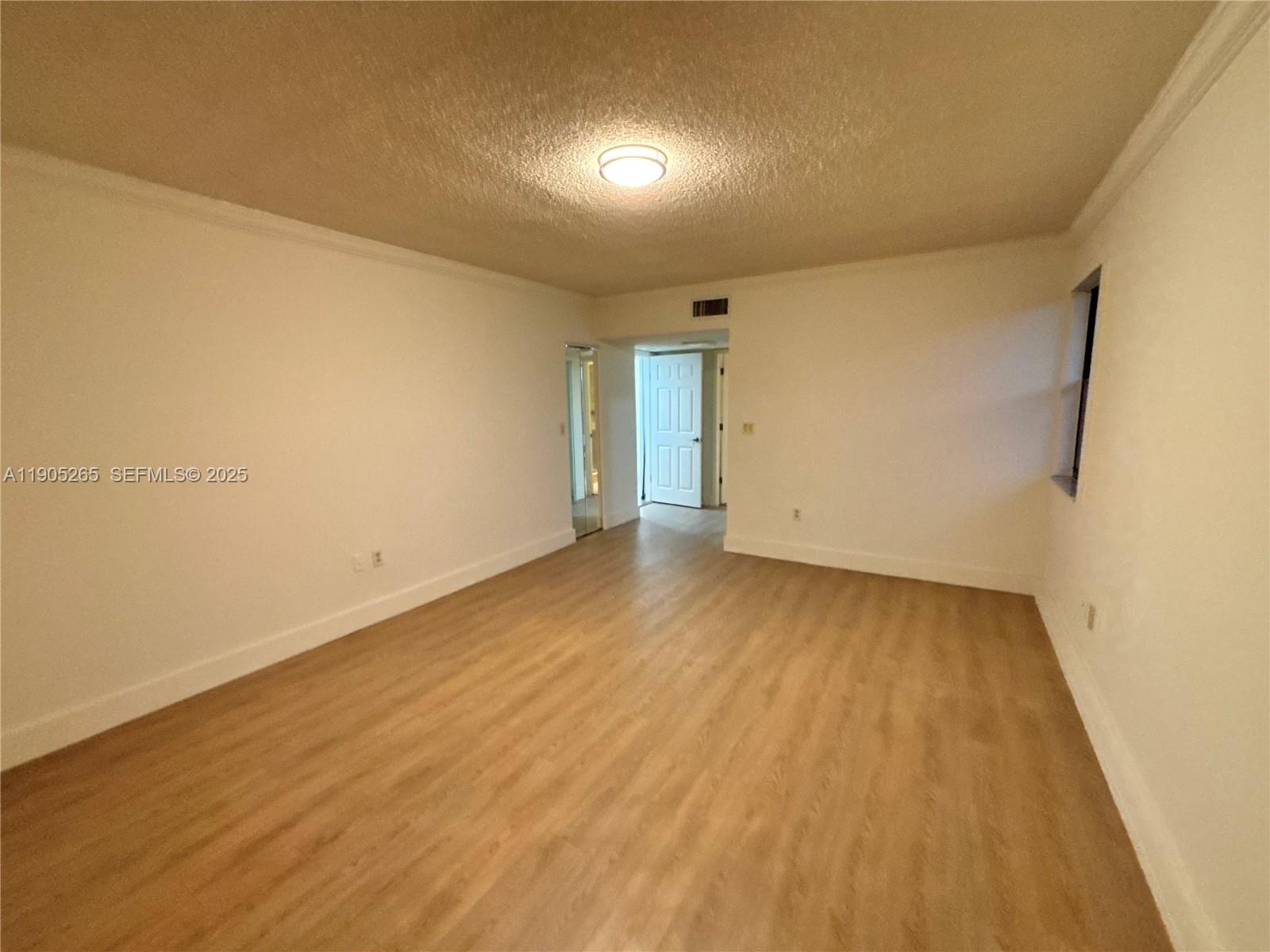 461 Ives Dairy Road 402-2 Property Photo 16