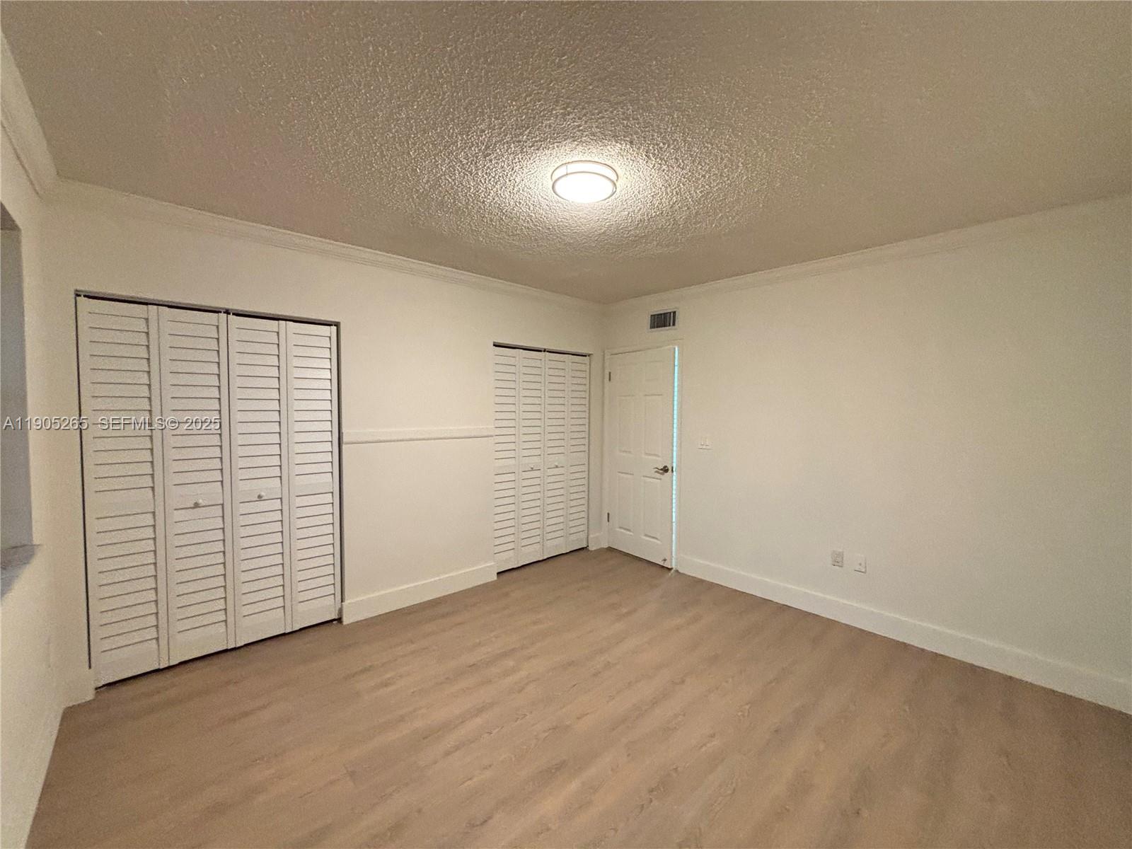 461 Ives Dairy Road 402-2 Property Photo 26