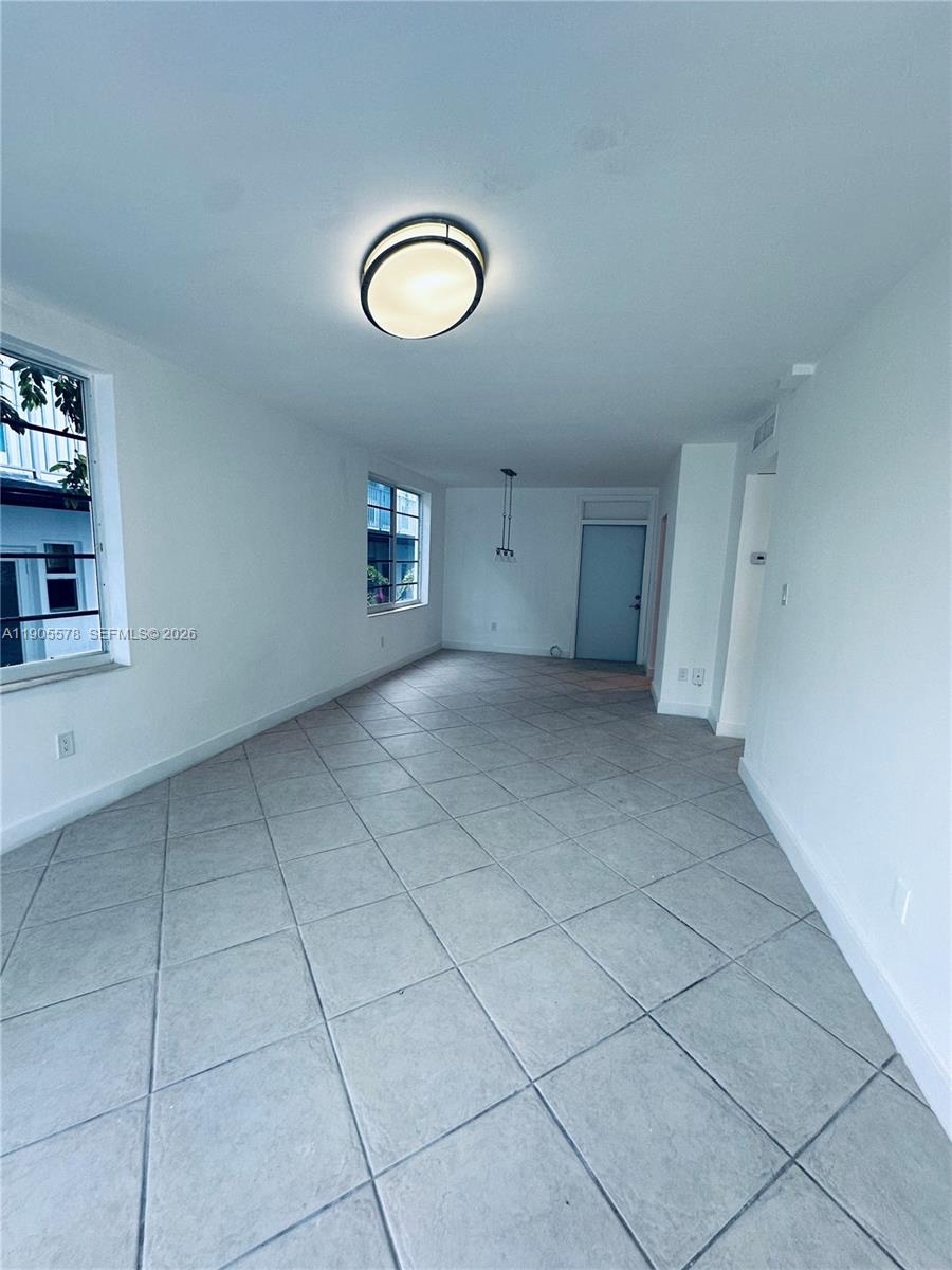 1150 Euclid Avenue 104 Property Photo 15