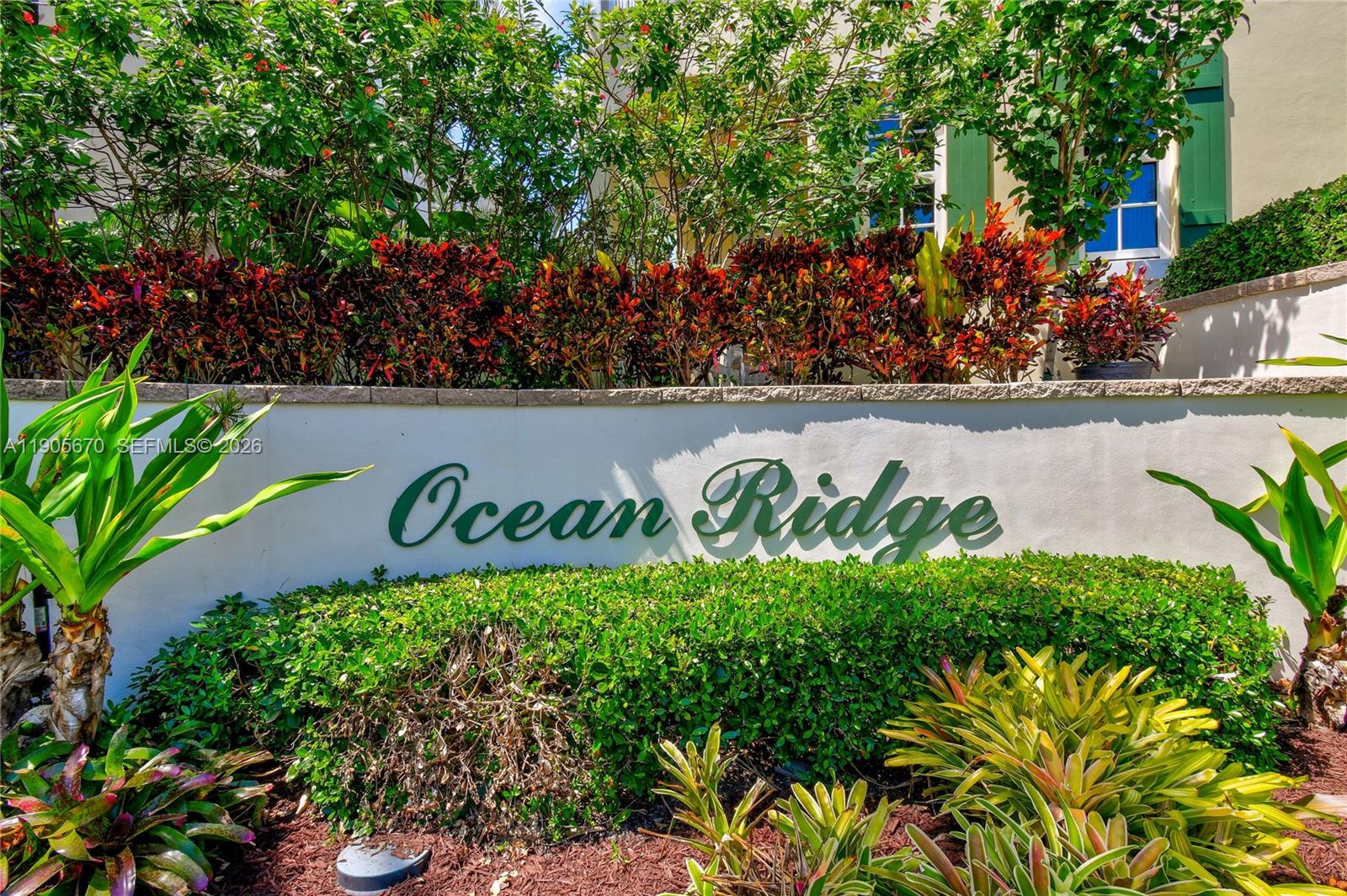 475 Ocean Ridge Way Property Photo 8