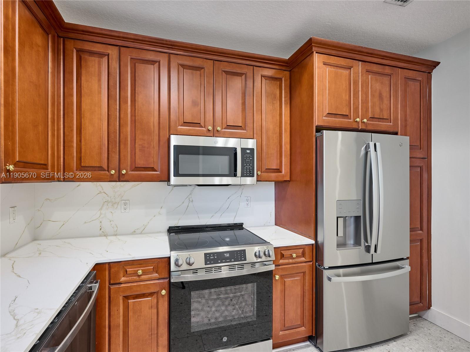 475 Ocean Ridge Way Property Photo 58
