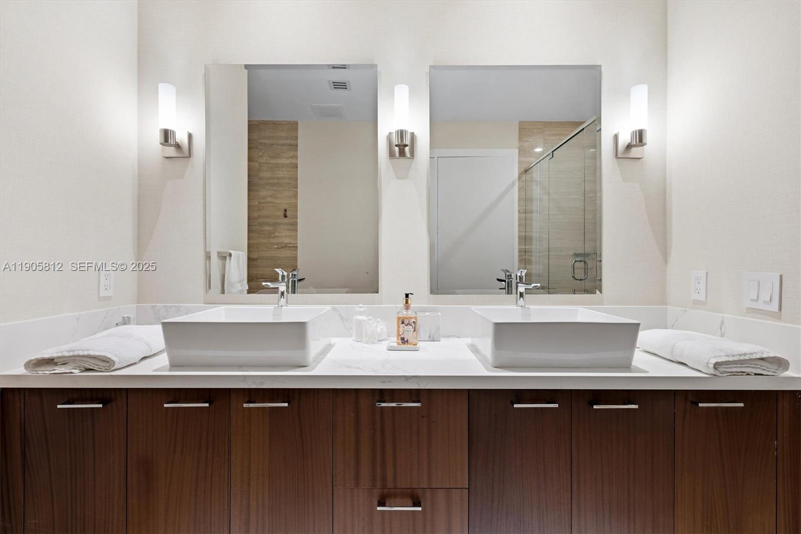 15811 Collins Avenue 3405 Property Photo 43