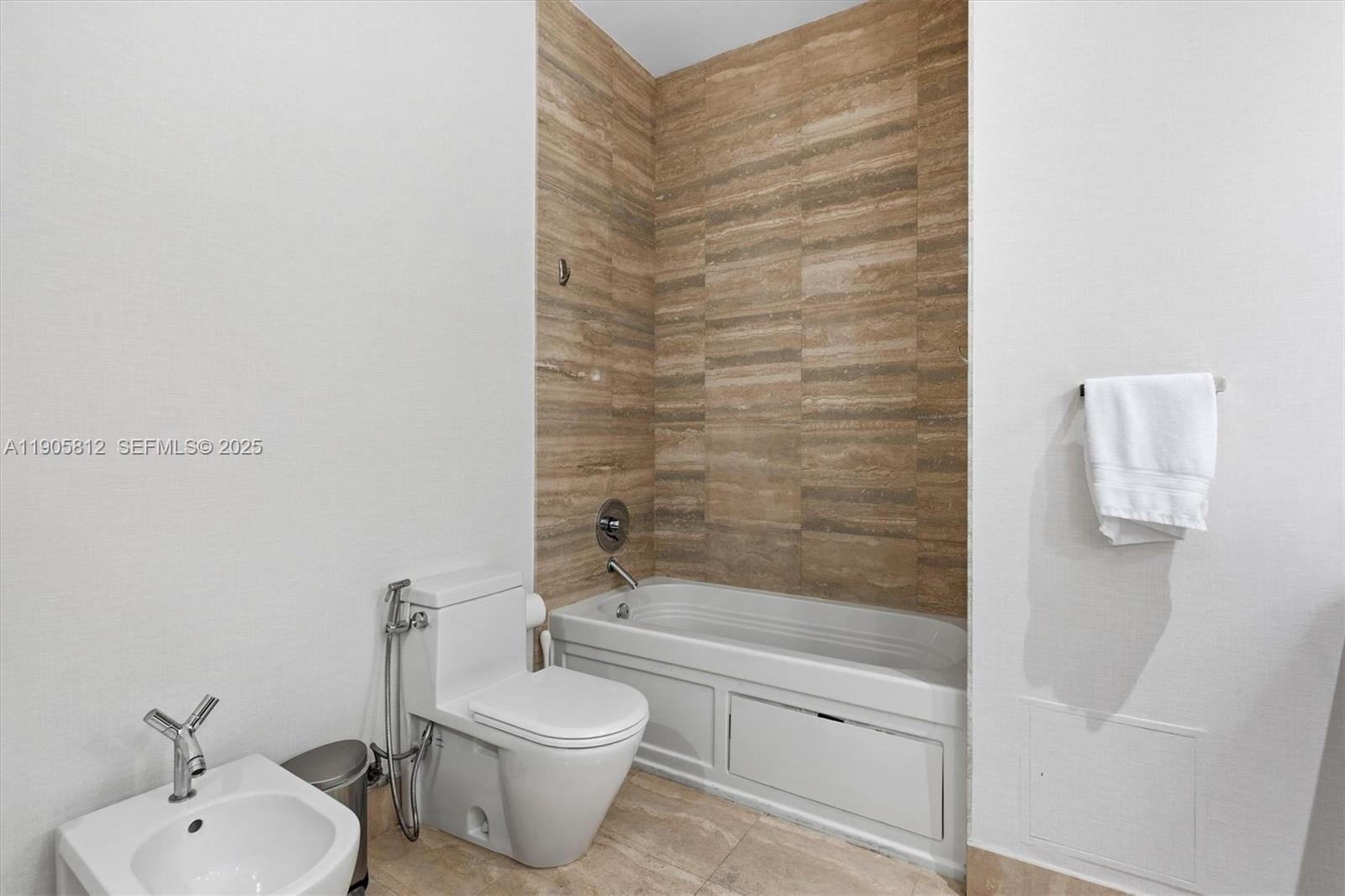 15811 Collins Avenue 3405 Property Photo 45
