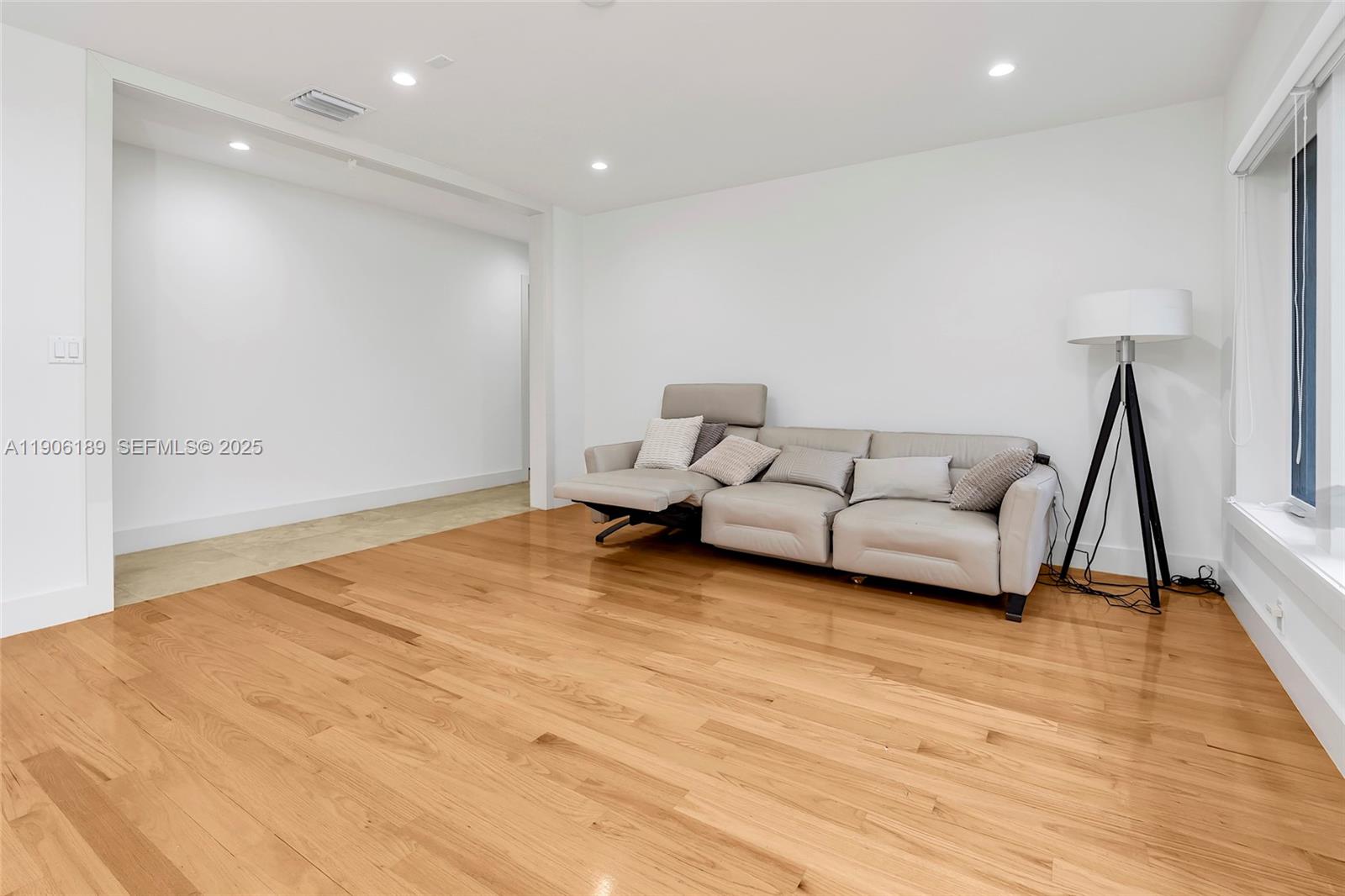 415 Rovino Avenue Property Photo 41