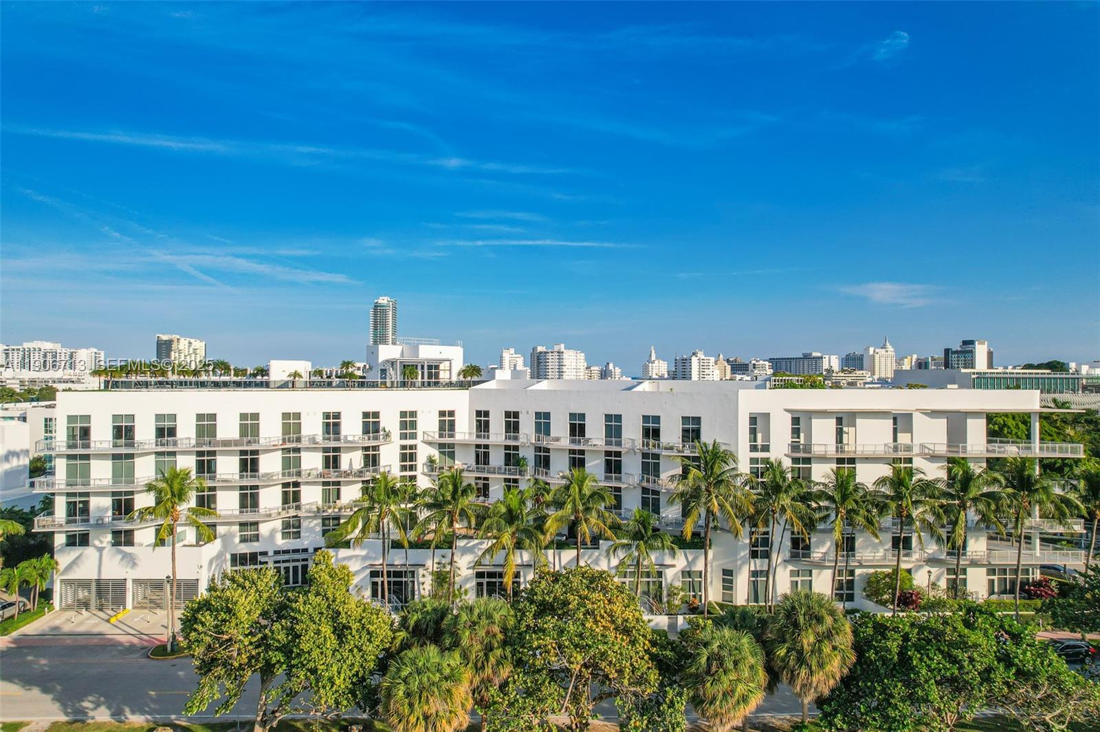 2001 Meridian Avenue 307