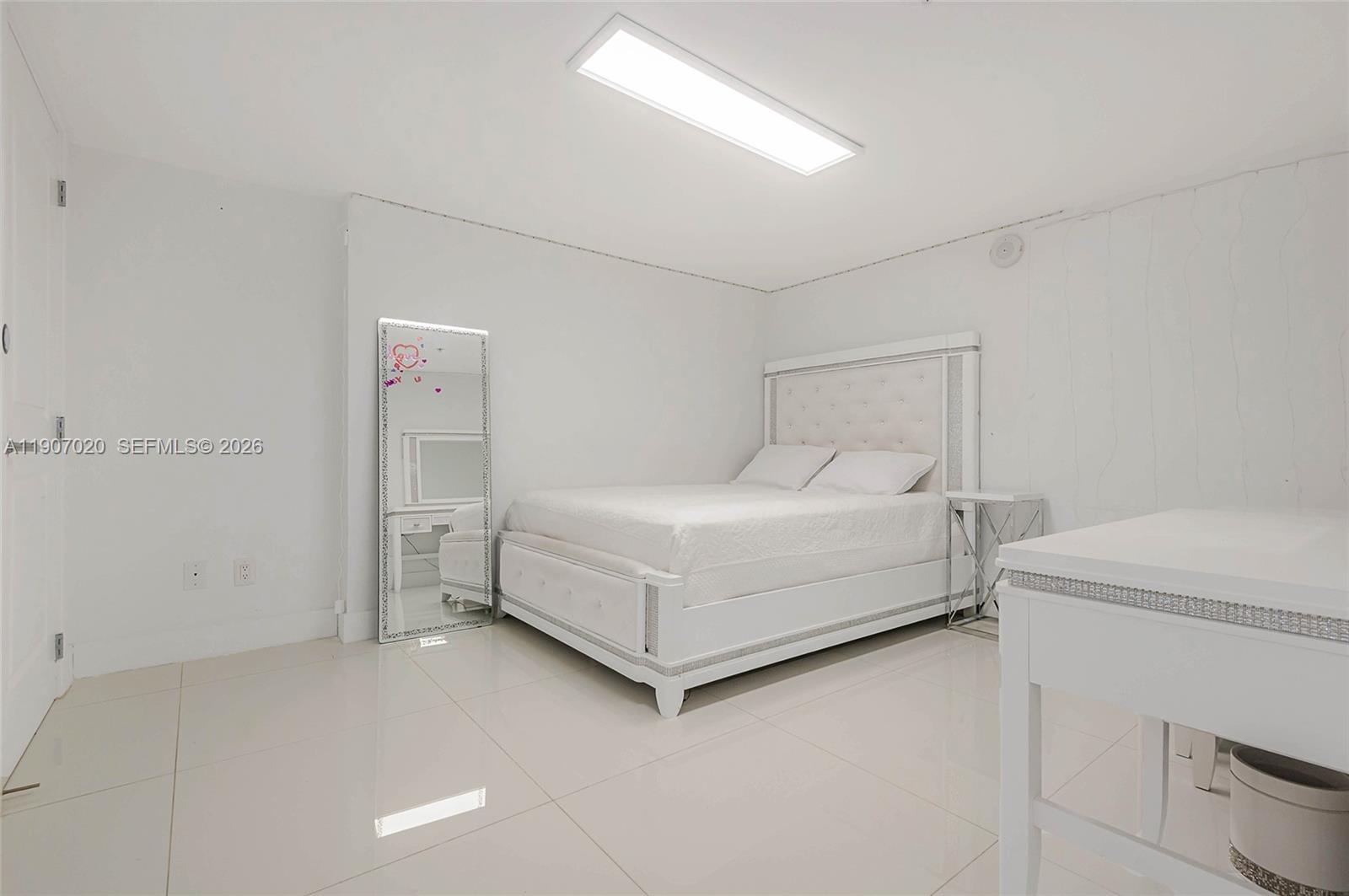 400 Sunny Isles Boulevard 906 Property Photo 12