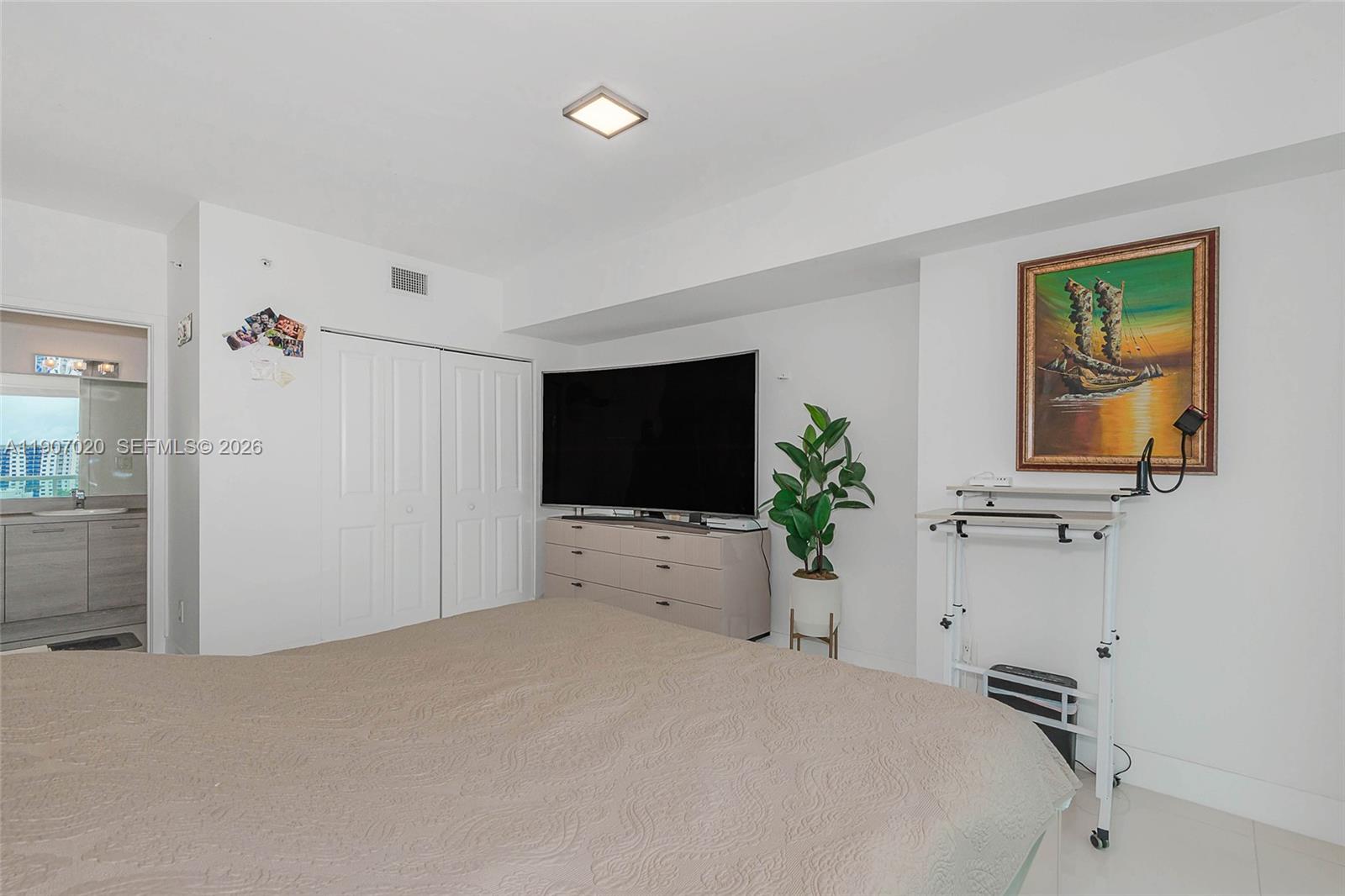 400 Sunny Isles Boulevard 906 Property Photo 16