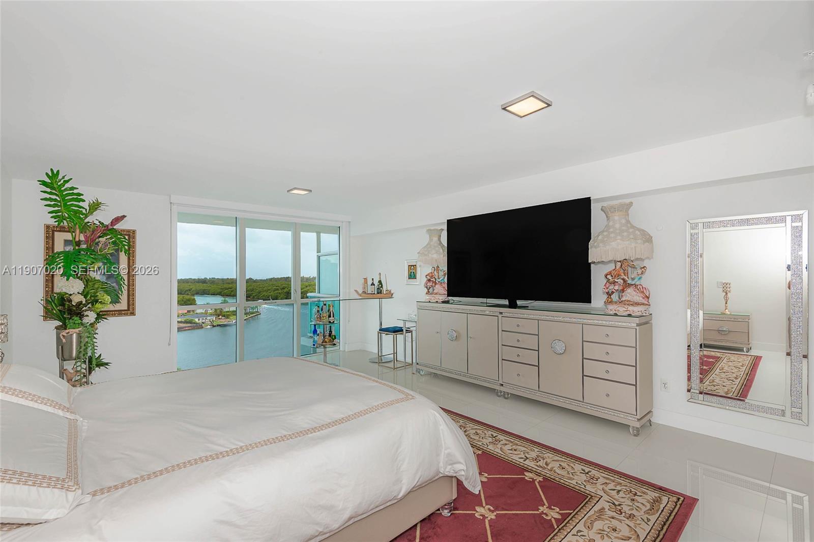 400 Sunny Isles Boulevard 906 Property Photo 19