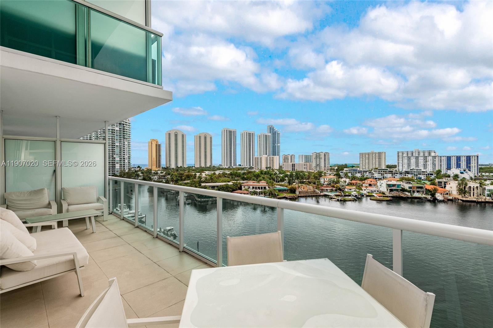 400 Sunny Isles Boulevard 906 Property Photo 24