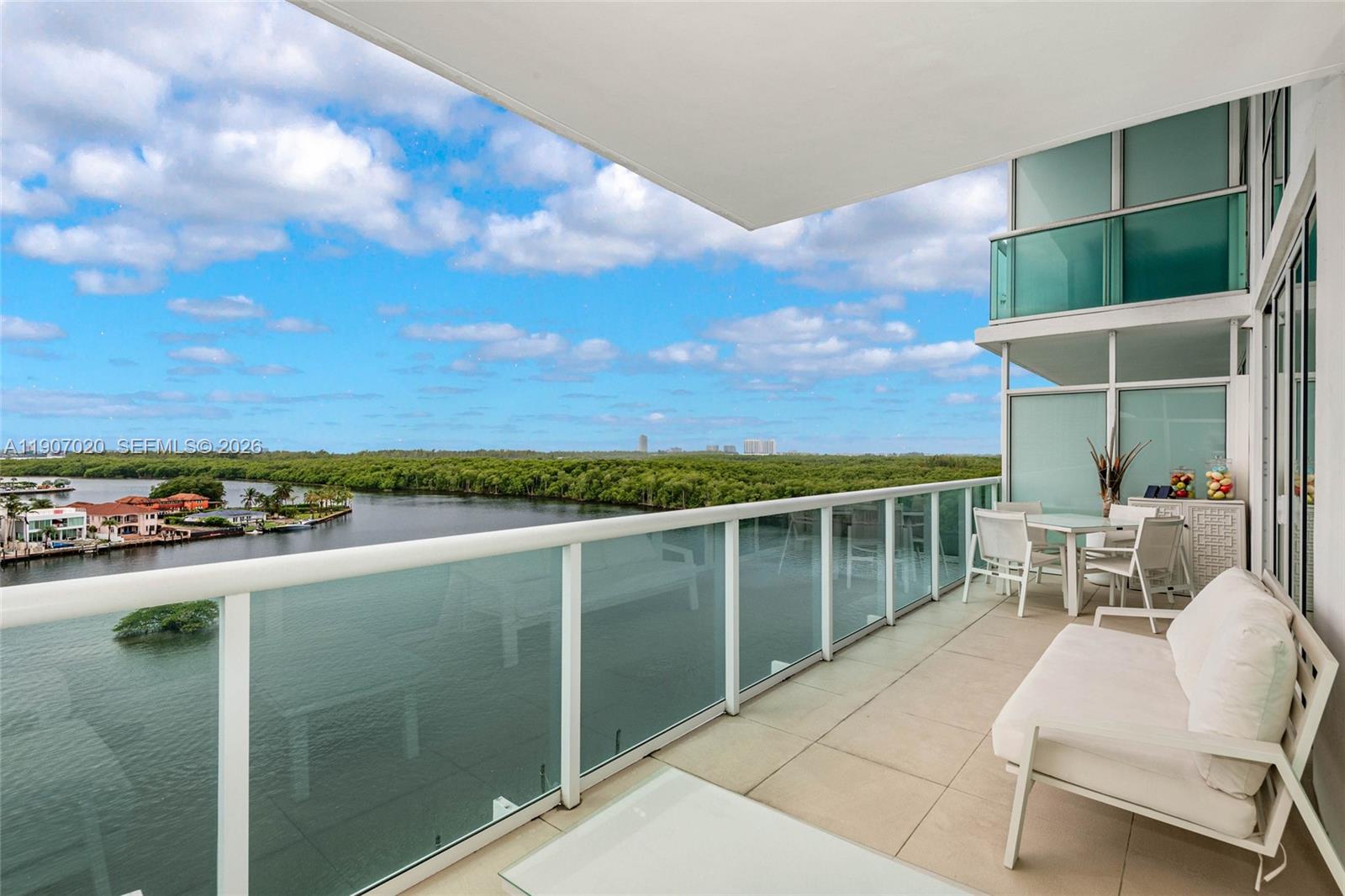 400 Sunny Isles Boulevard 906 Property Photo 26