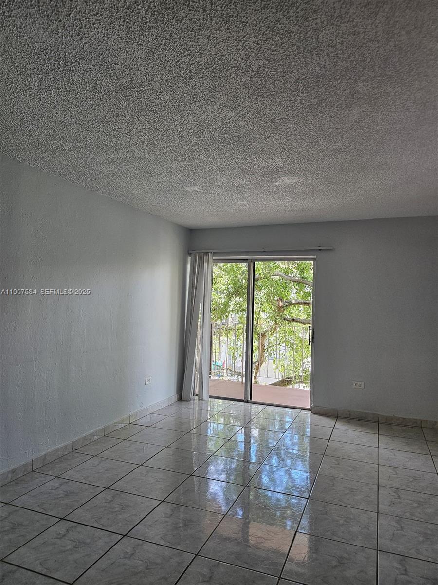 8101 Sw 73rd Avenue 30 Property Photo 3
