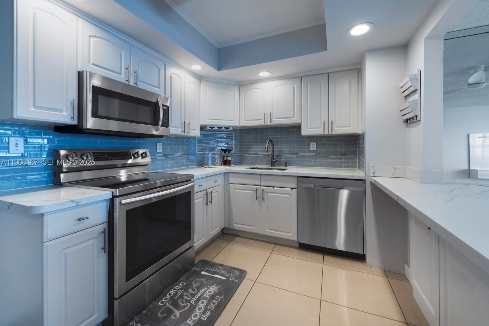 4010 Galt Ocean Drive 815 Property Photo 8