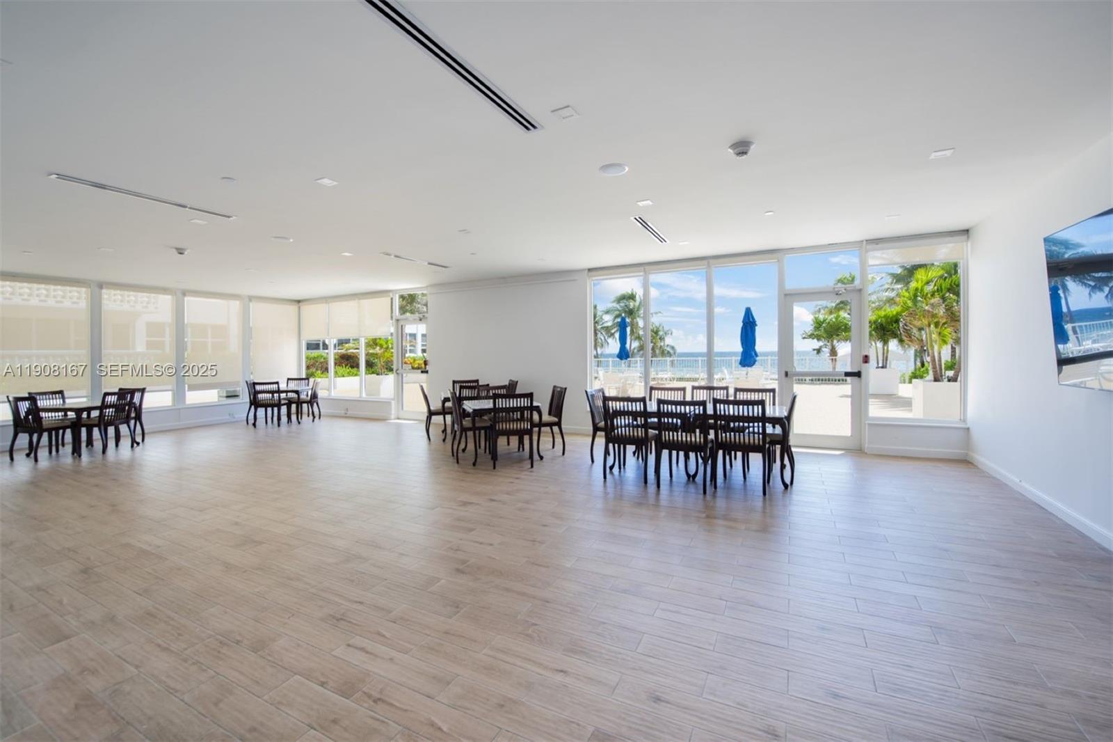 4010 Galt Ocean Drive 815 Property Photo 31