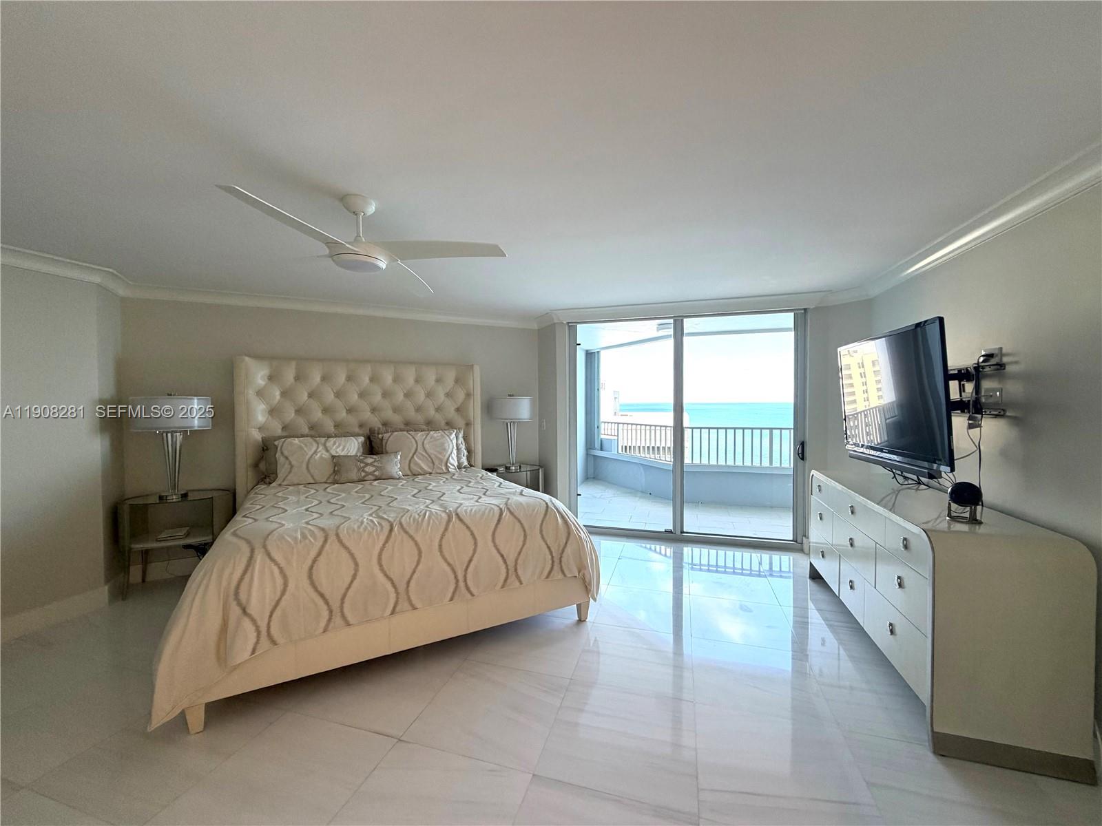 5200 N Ocean Drive 1801 Property Photo 8