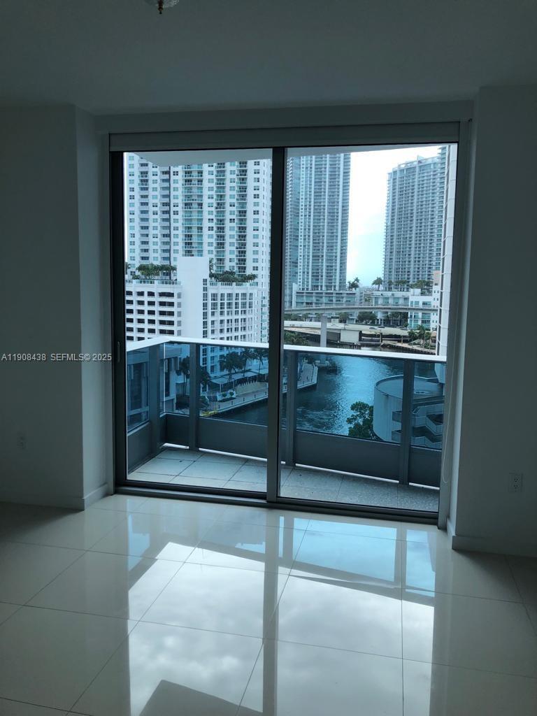 200 Biscayne Boulevard Way 902 Property Photo 27