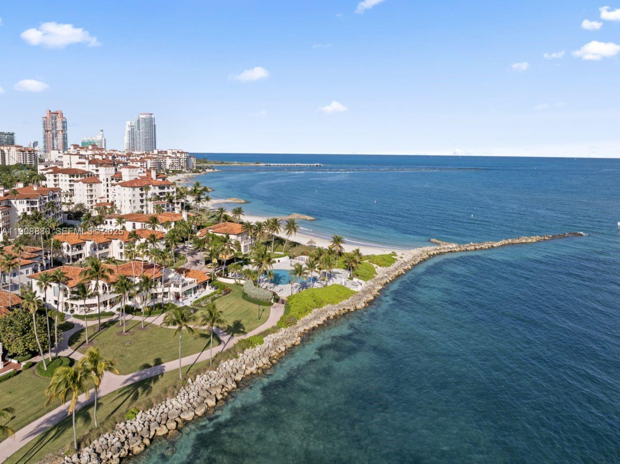 19217 Fisher Island Drive 19217 Property Photo 44