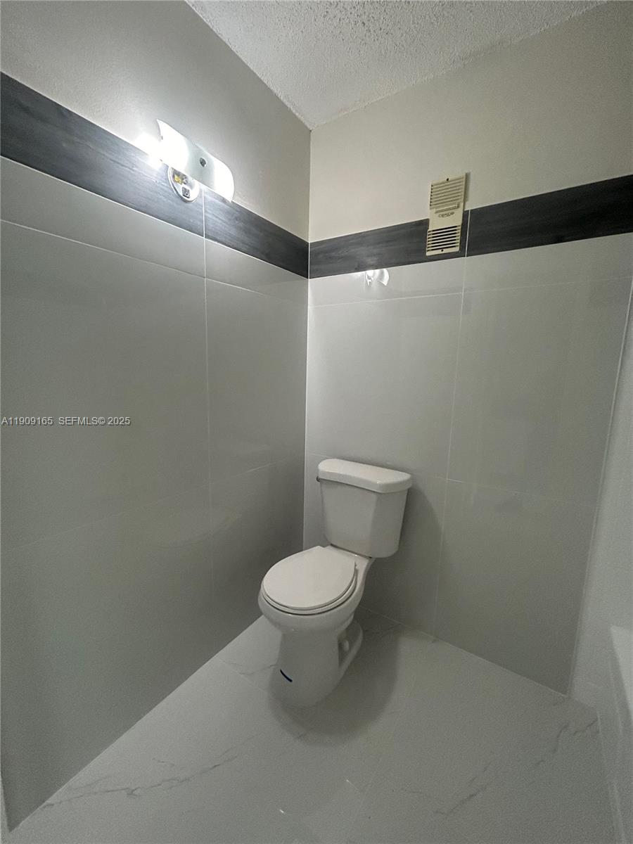 14850 Naranja Lakes Boulevard B1g Property Photo 7
