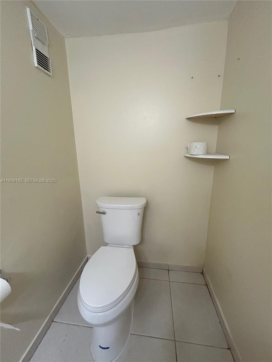 14850 Naranja Lakes Boulevard B1g Property Photo 11