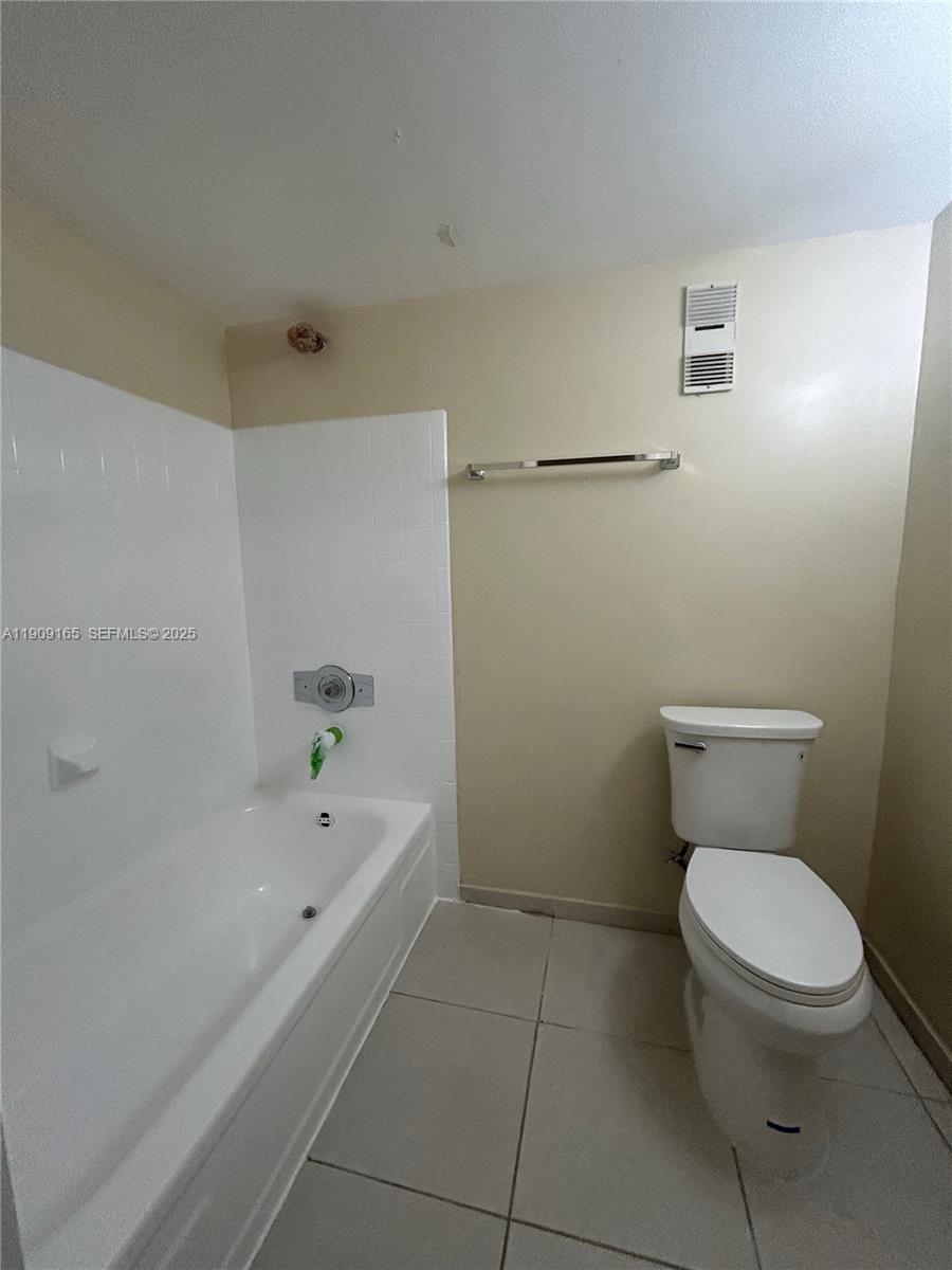14850 Naranja Lakes Boulevard B1g Property Photo 12