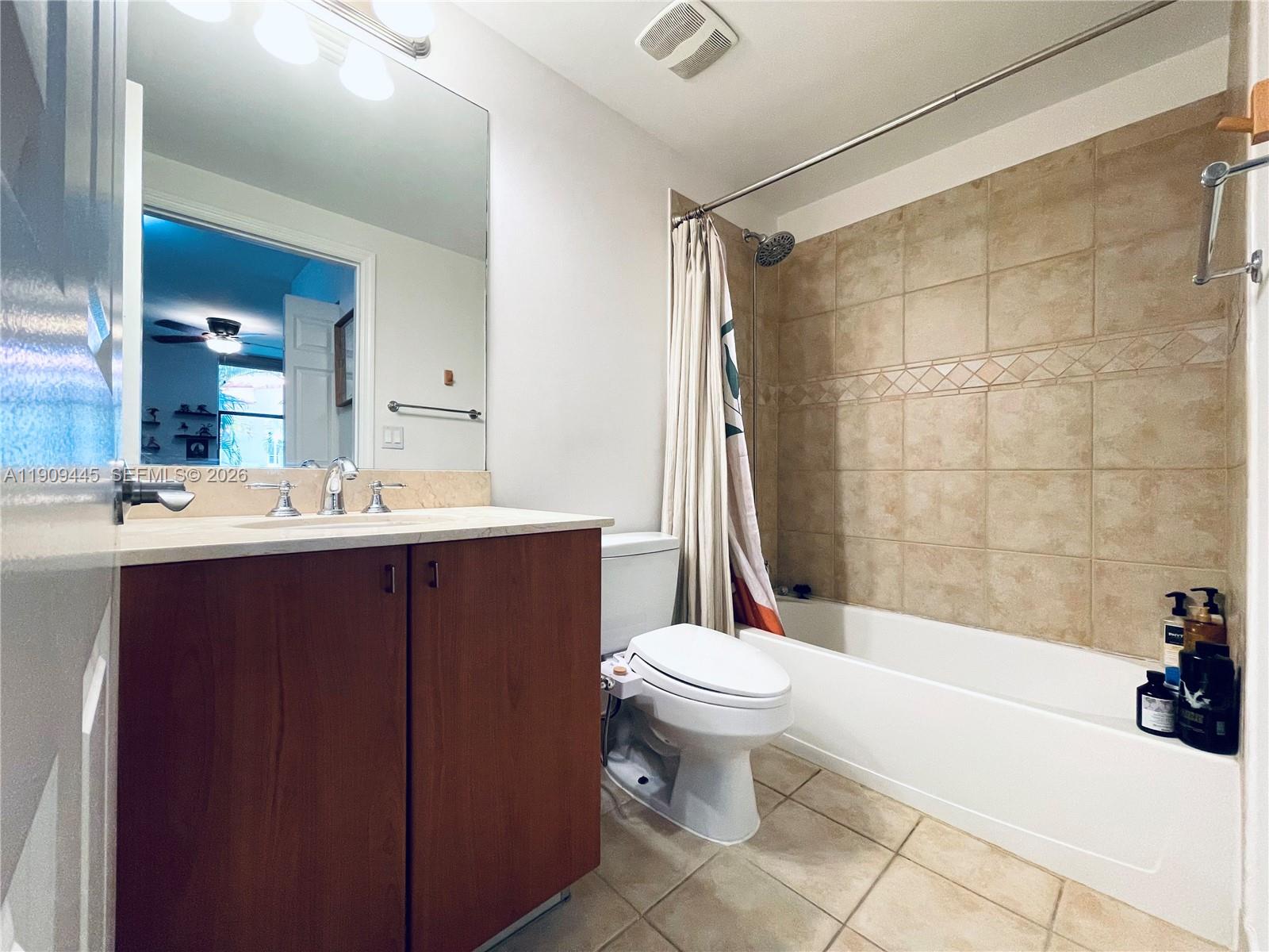 888 S Douglas Road 119 Property Photo 16