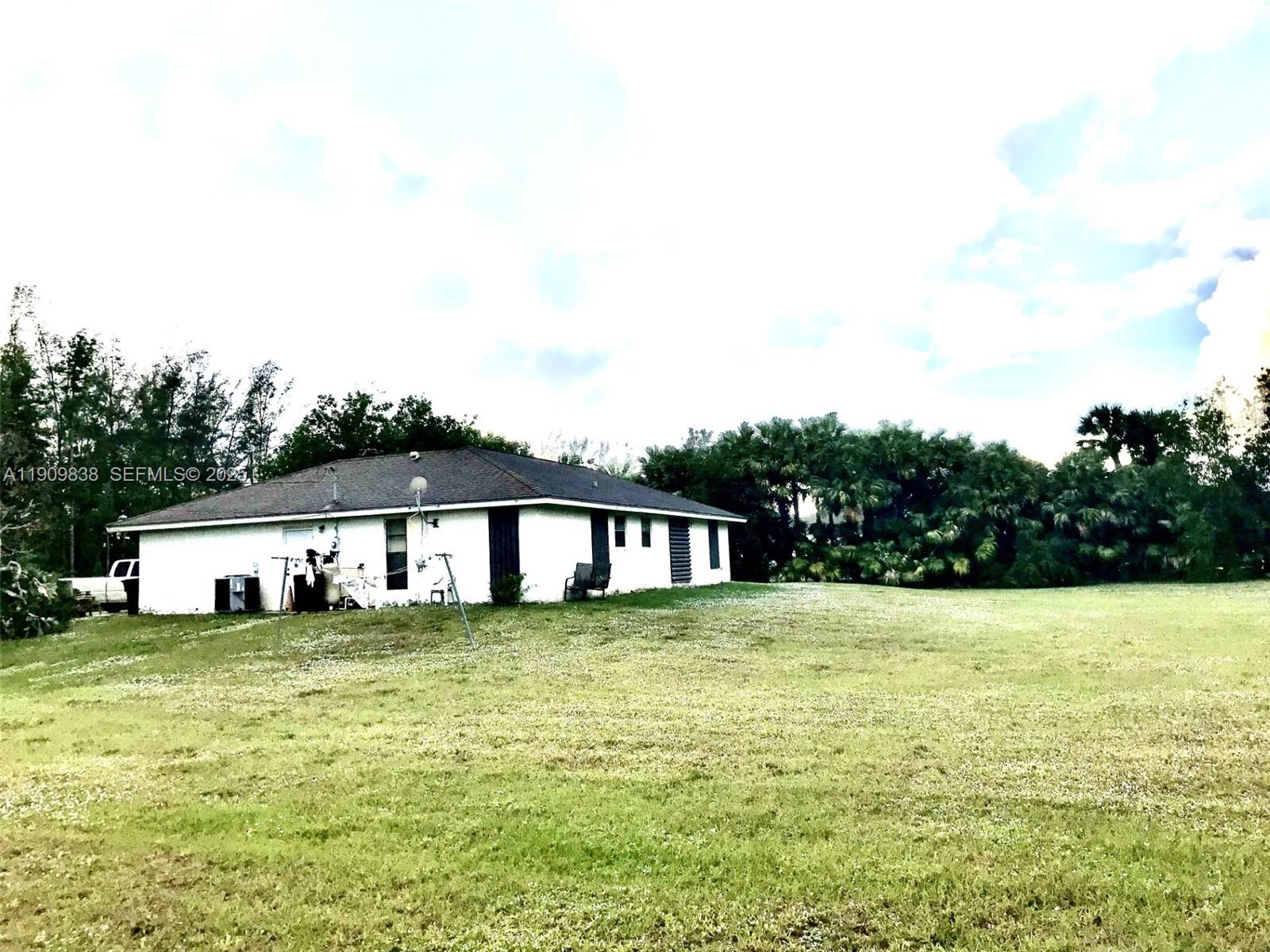 A11909838 Property Photo 3