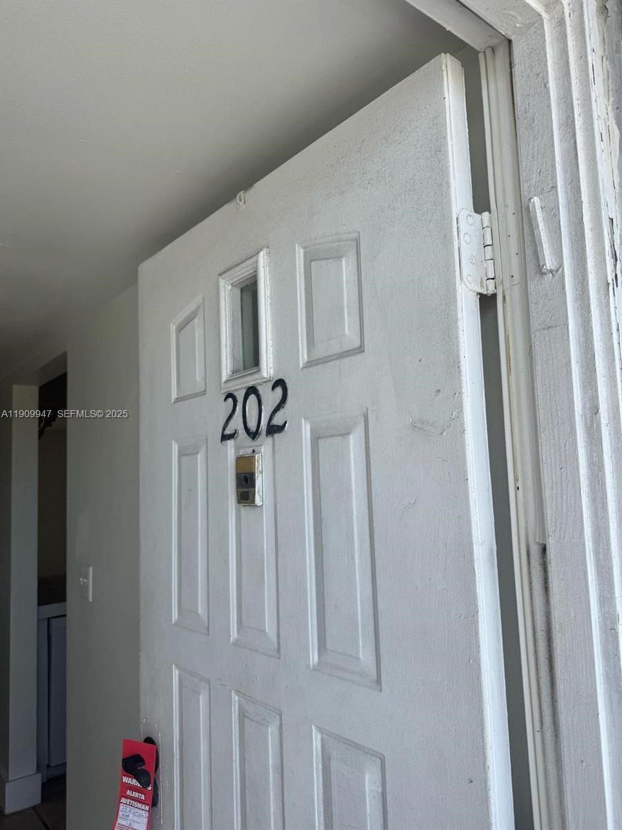 438 Ne 210th Cir Terrace 202-4b Property Photo 2