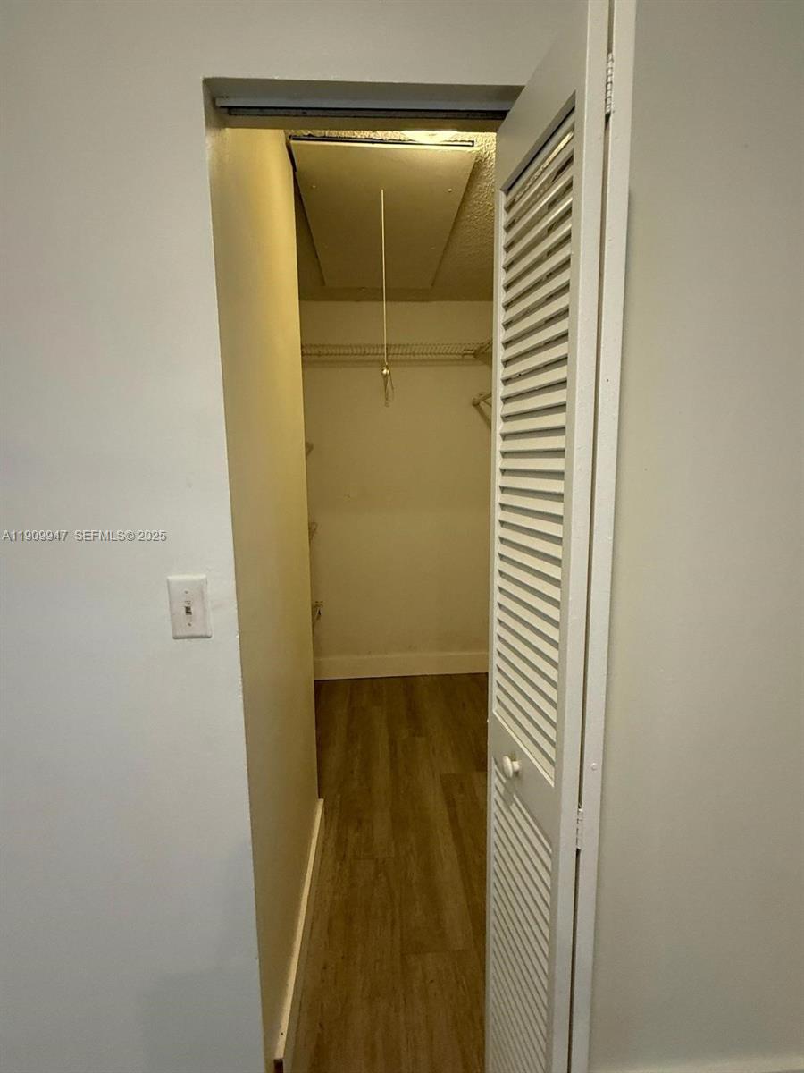 438 Ne 210th Cir Terrace 202-4b Property Photo 14