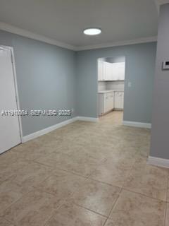 1805 W 56th Street 412 Property Photo 3