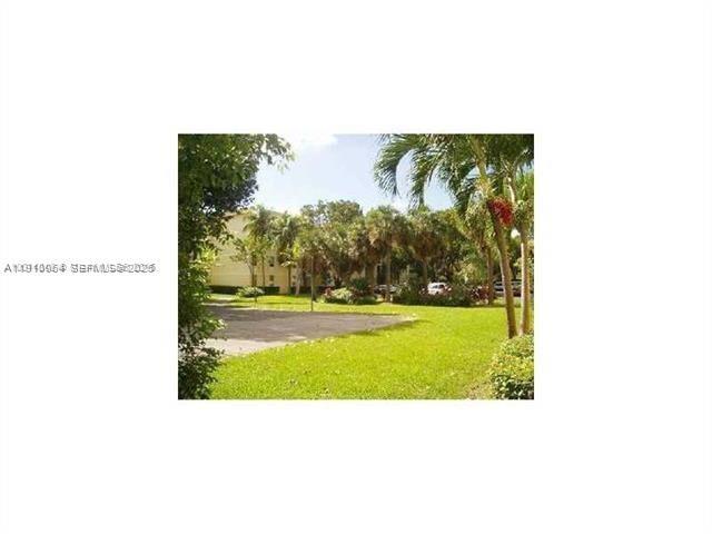 1805 W 56th Street 412 Property Photo 18