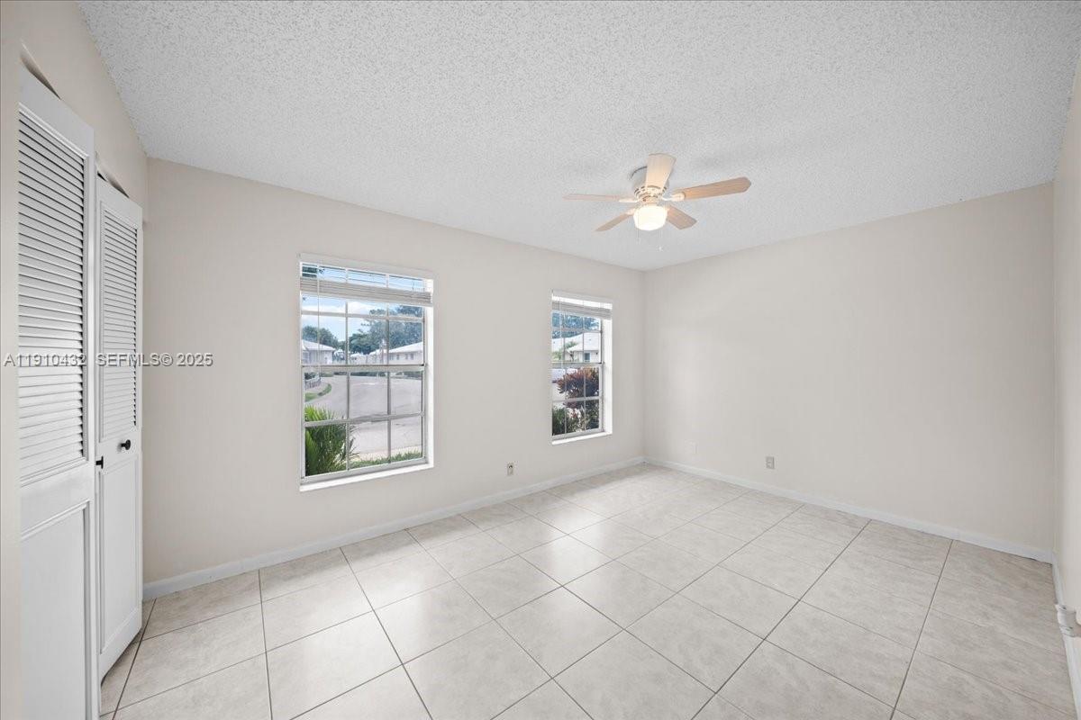 508 Holyoke Lane A Property Photo 10