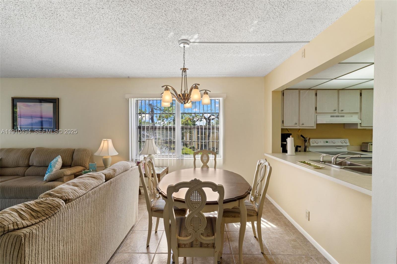 1087 Forest Lakes Drive 309 Property Photo 4