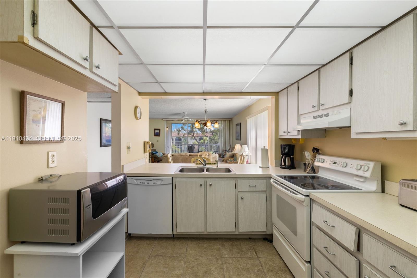 1087 Forest Lakes Drive 309 Property Photo 13
