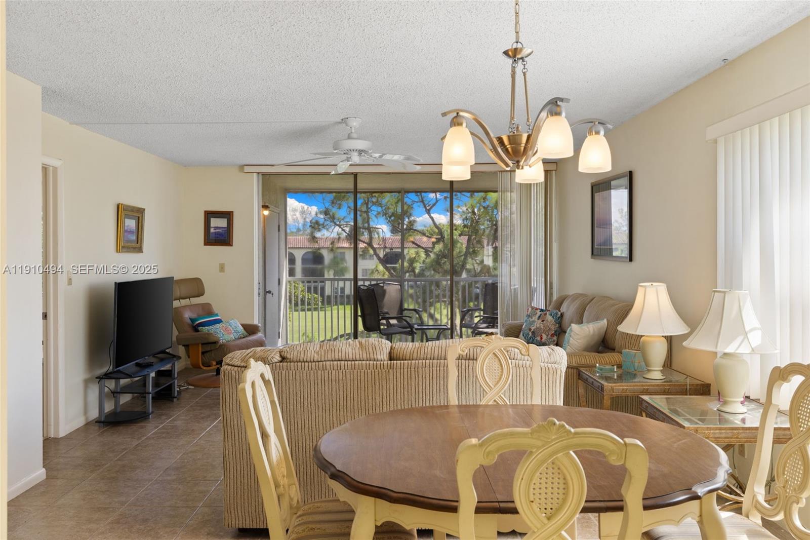 1087 Forest Lakes Drive 309 Property Photo 15