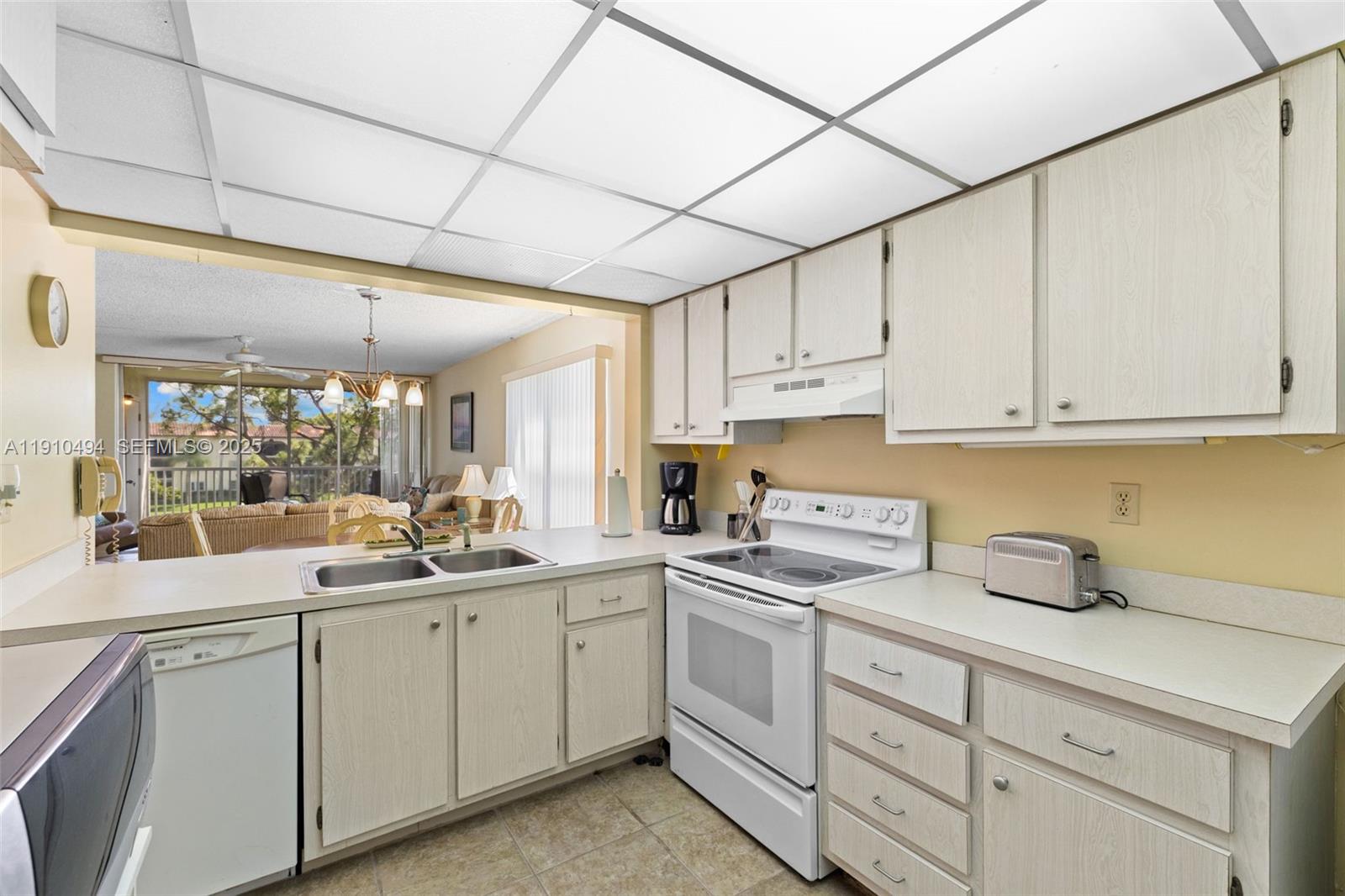1087 Forest Lakes Drive 309 Property Photo 18
