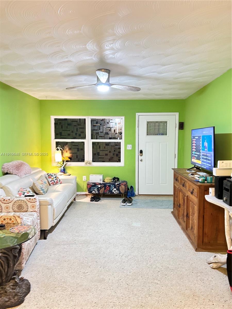 118 Bougainvillea Drive Property Photo 2