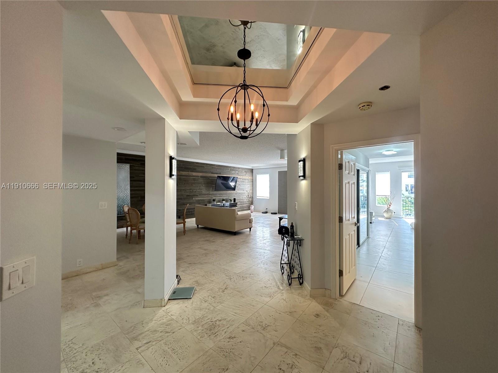 3900 Island Boulevard B-303 Property Photo 5