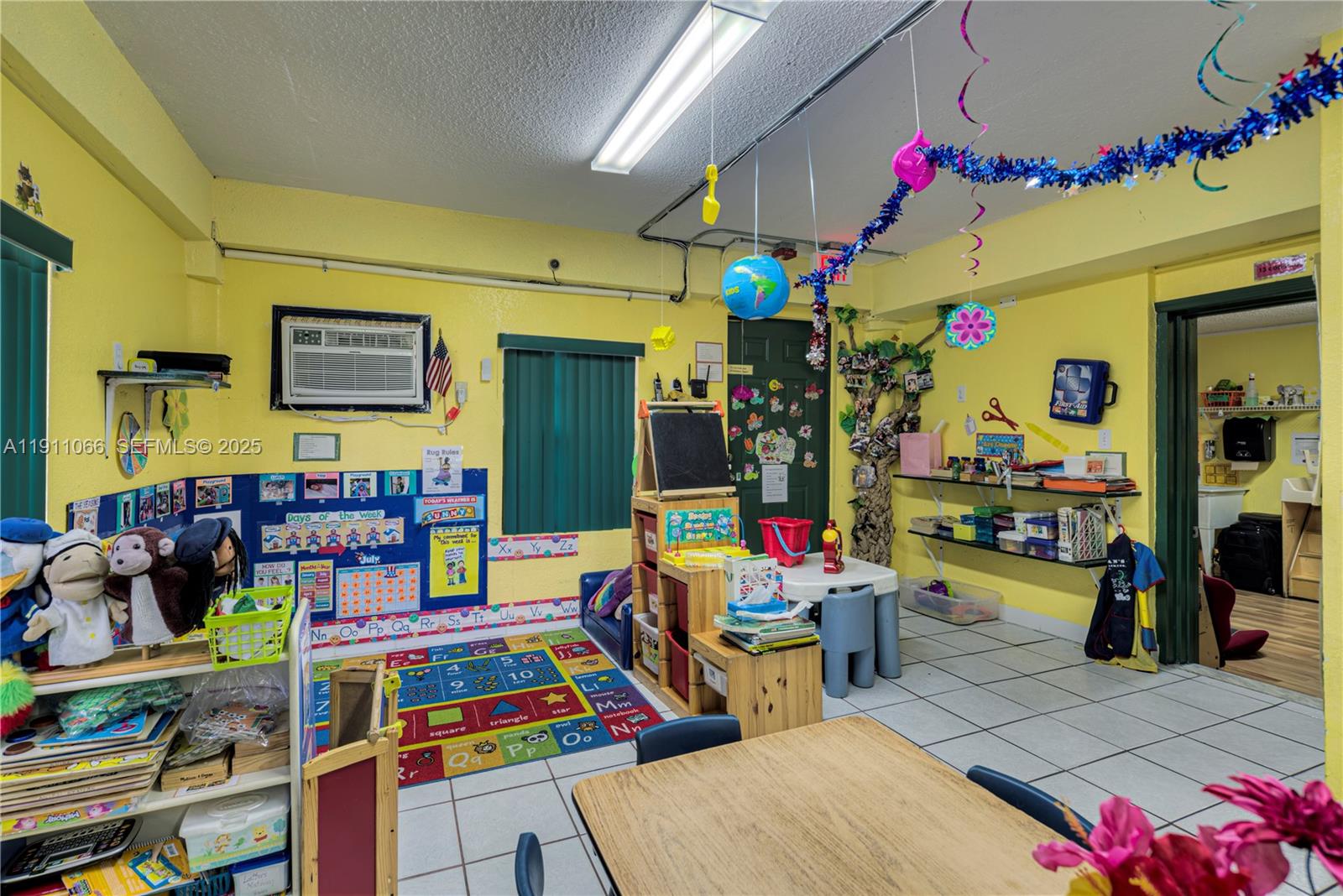 A11911066 Property Photo 5