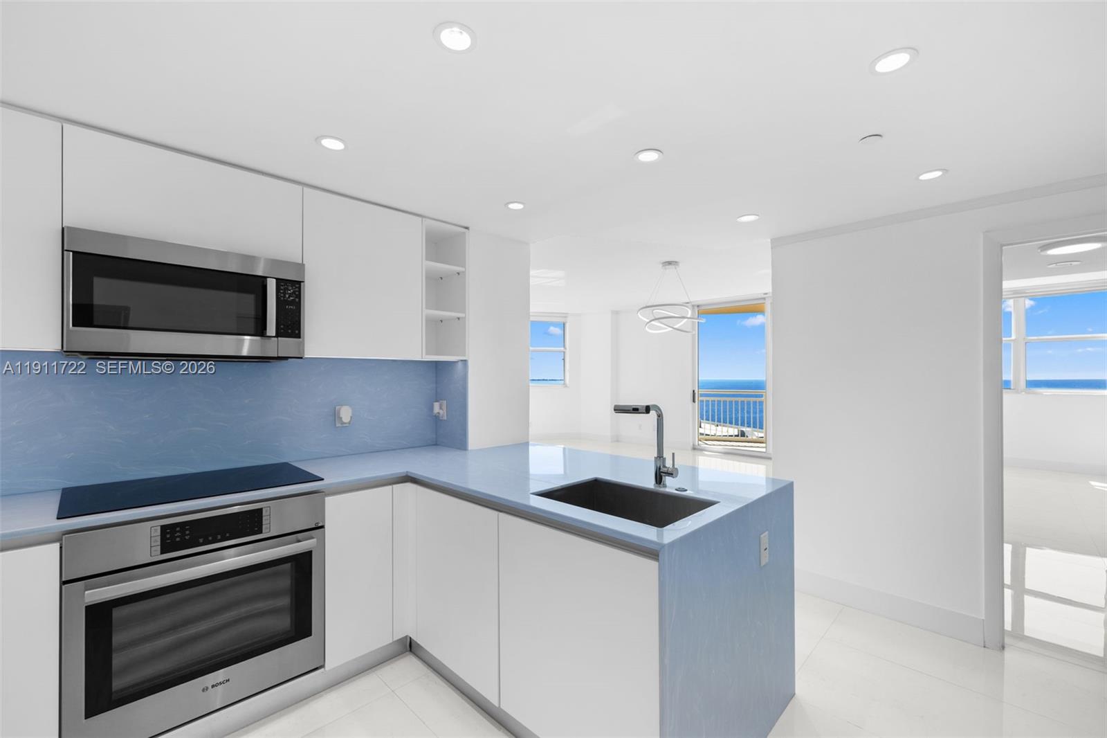 2475 Brickell Avenue 1907 Property Photo 7