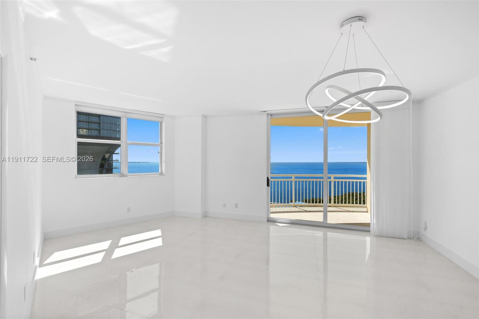 2475 Brickell Avenue 1907 Property Photo 8