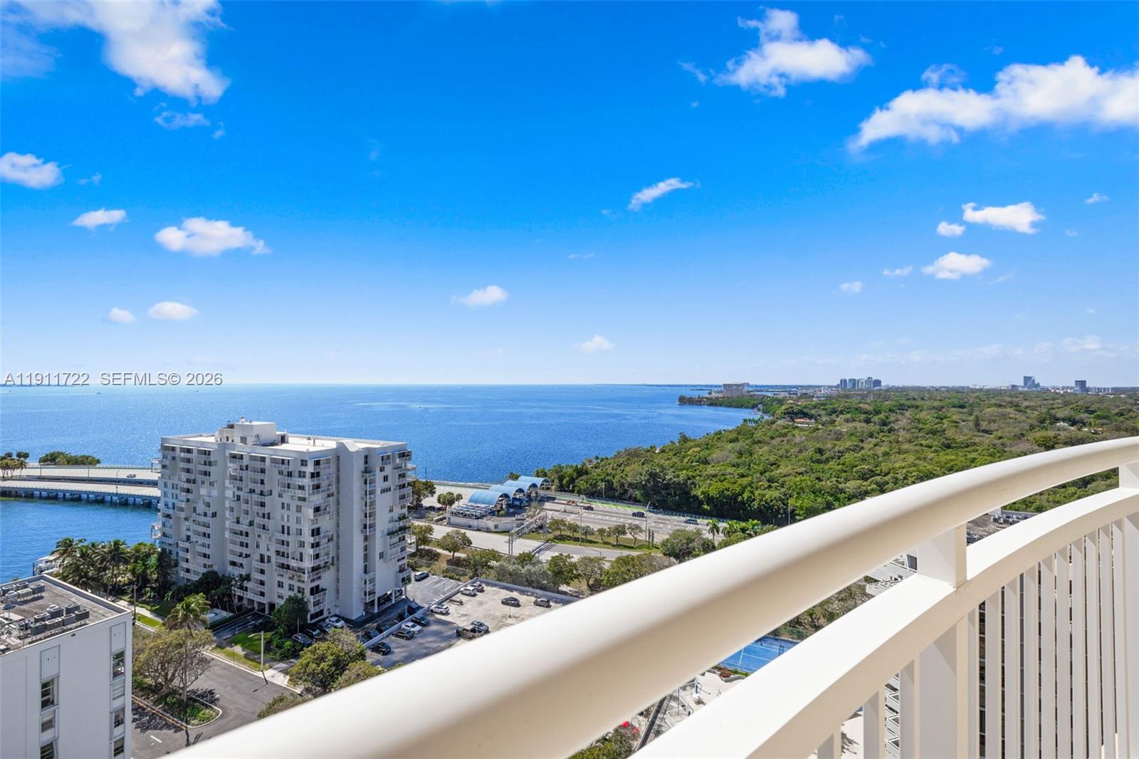 2475 Brickell Avenue 1907 Property Photo 12