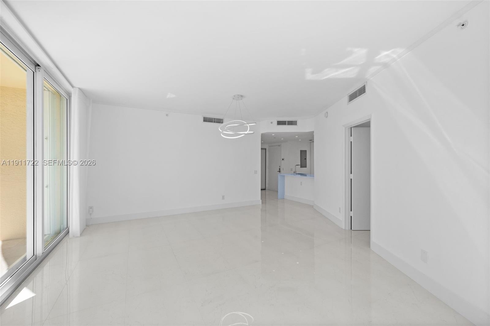 2475 Brickell Avenue 1907 Property Photo 13