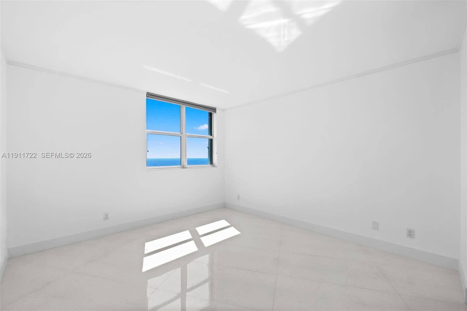 2475 Brickell Avenue 1907 Property Photo 29