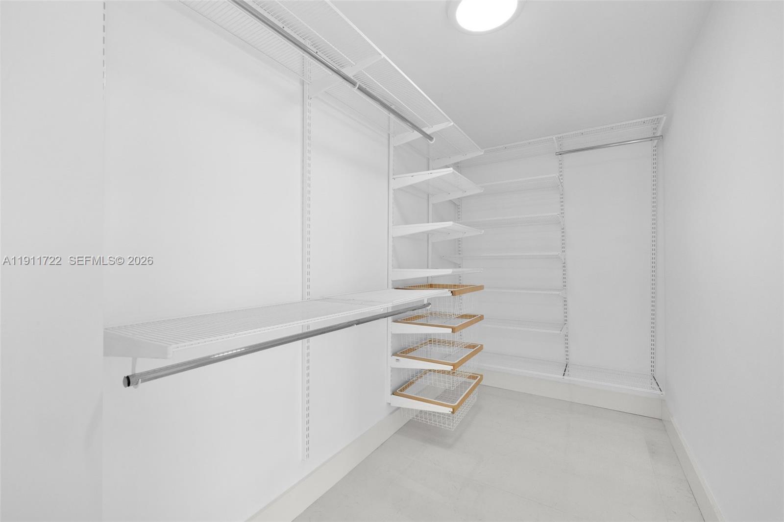 2475 Brickell Avenue 1907 Property Photo 31