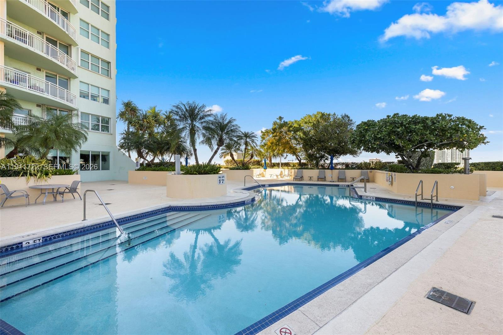 2475 Brickell Avenue 1907 Property Photo 48