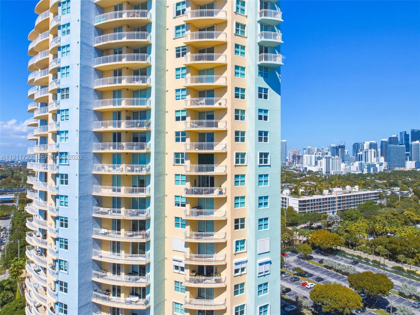2475 Brickell Avenue 1907 Property Photo 66