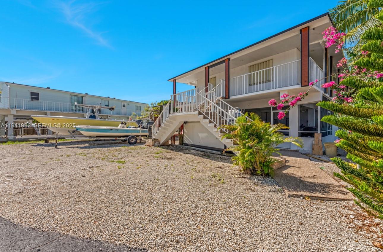 164 Blue Harbor Property Photo 2