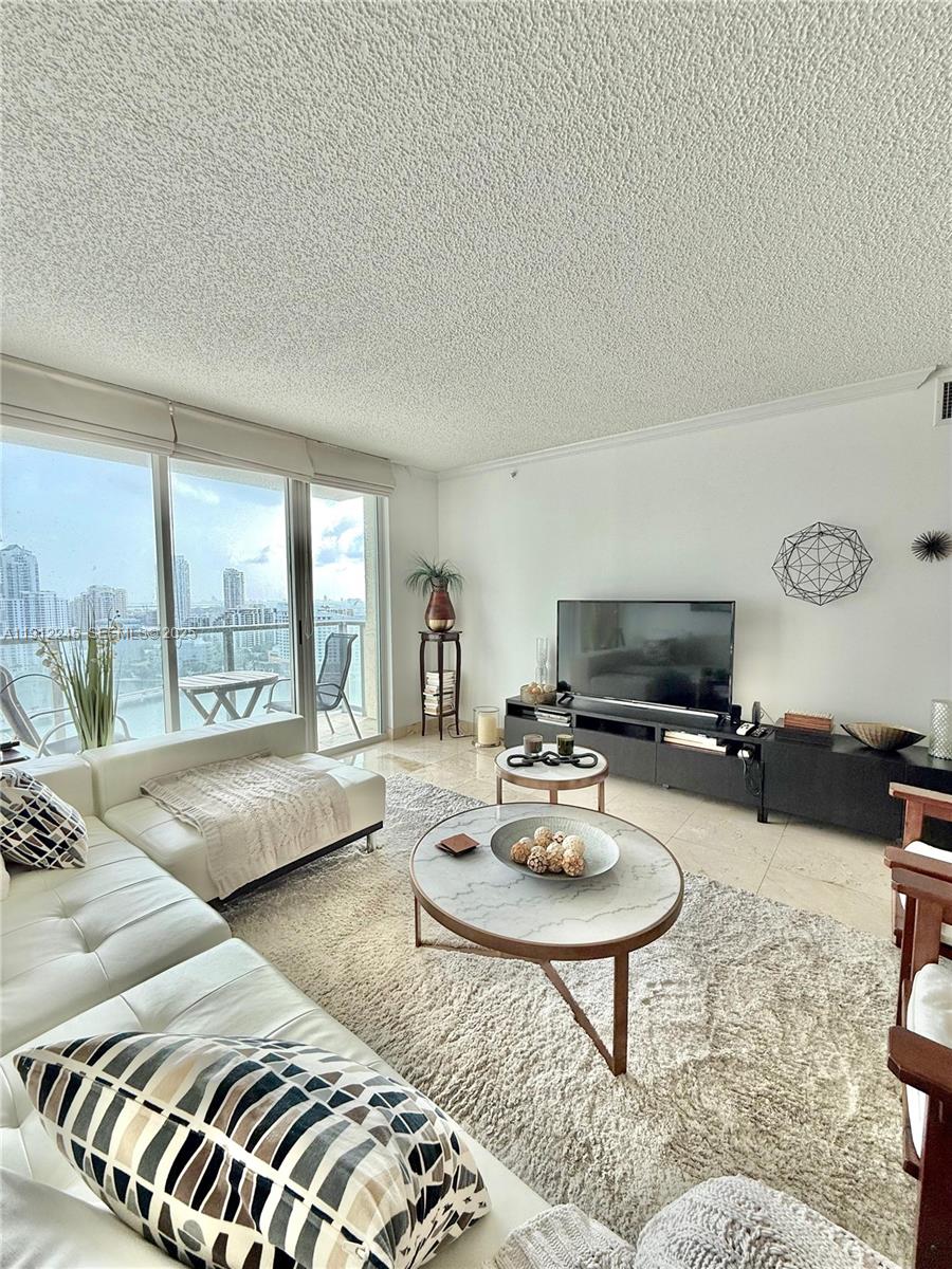 1155 Brickell Bay Drive 2708 Property Photo 5