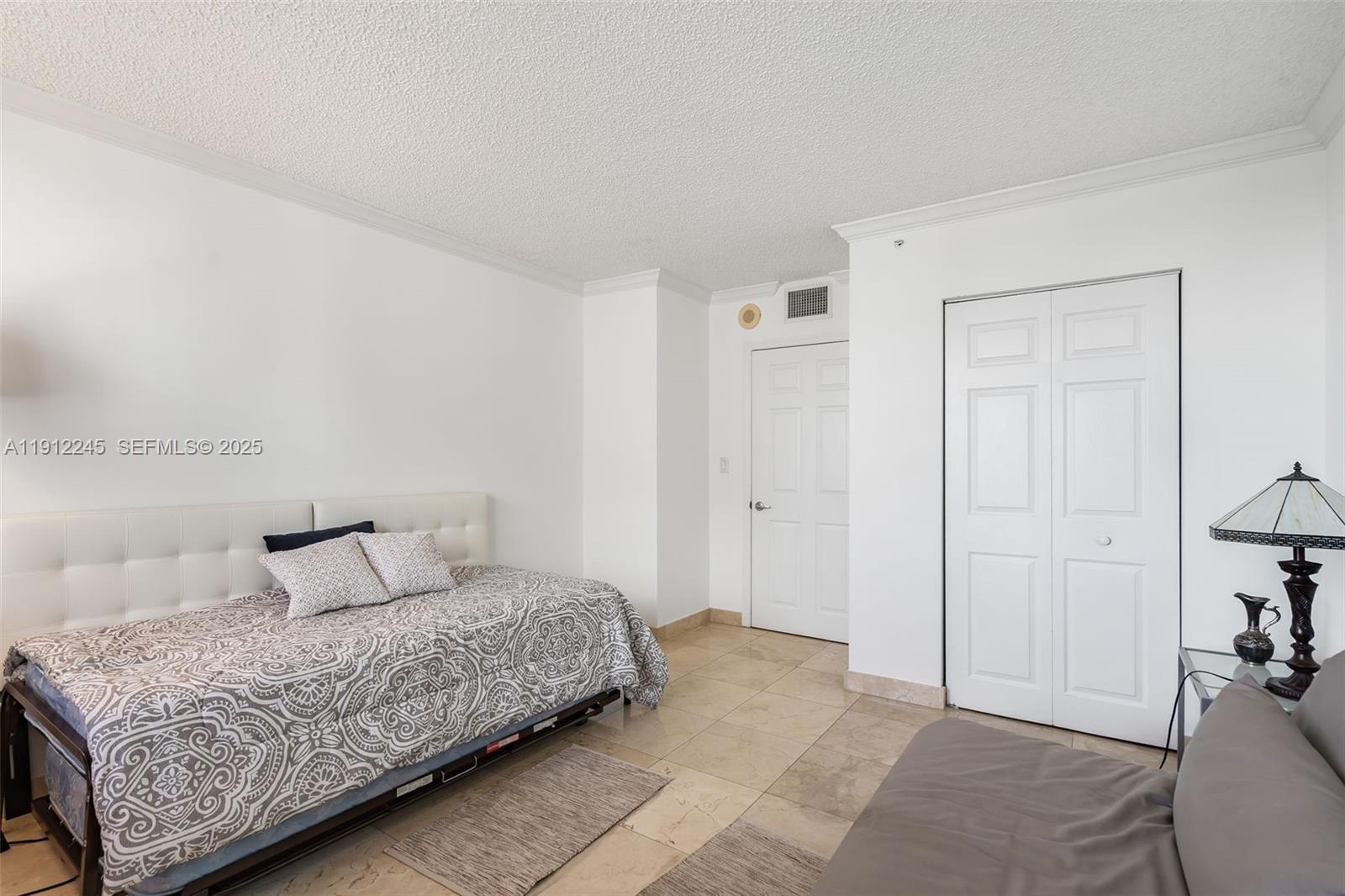 1155 Brickell Bay Drive 2708 Property Photo 14