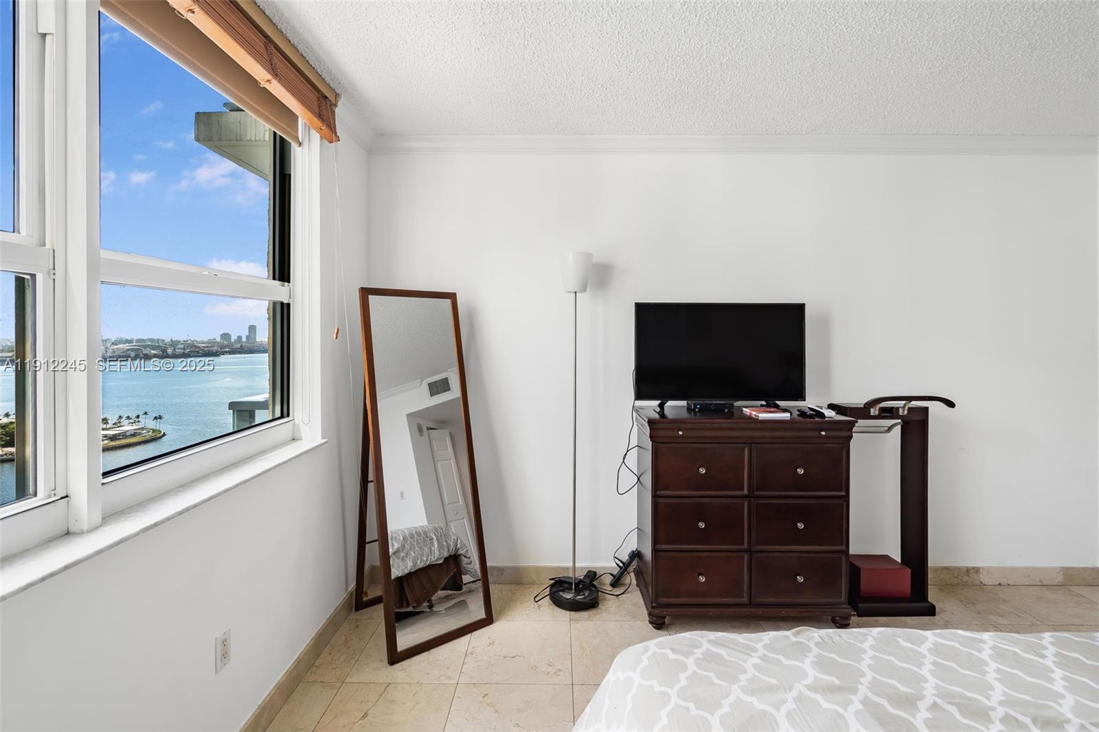 1155 Brickell Bay Drive 2708 Property Photo 16